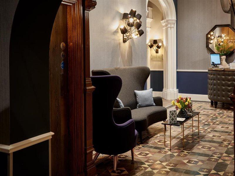 Oddfellows On The Park Cheadle  Exterior foto The hotel's lobby