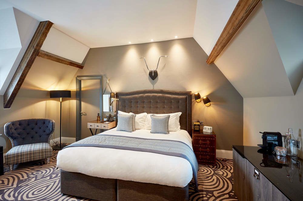 Oddfellows On The Park Cheadle  Exterior foto A bedroom at The Ivy Collection